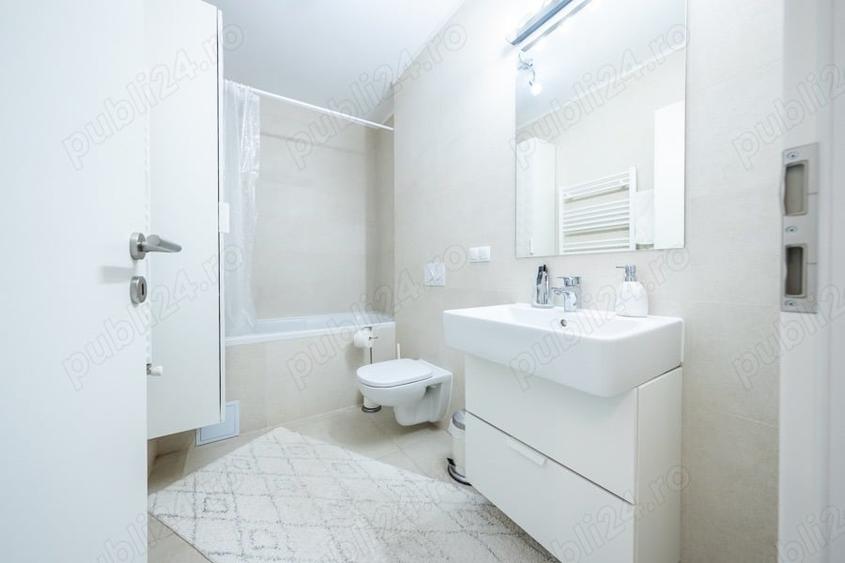 Apartament cu 2 camere decomandat în Tractorul