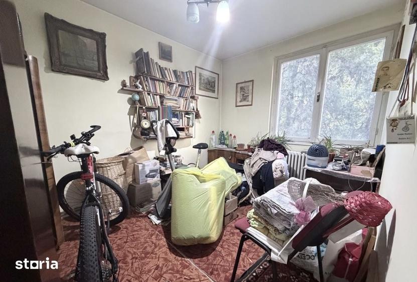 Apartament cu 3 camere în 7 Noiembrie