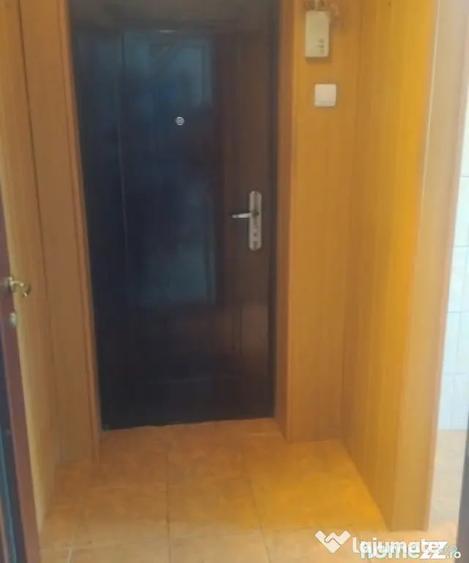 Apartament cu 2 camere semidecomandat în Ultracentral