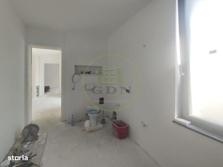 Casă cu 4 camere în Podari