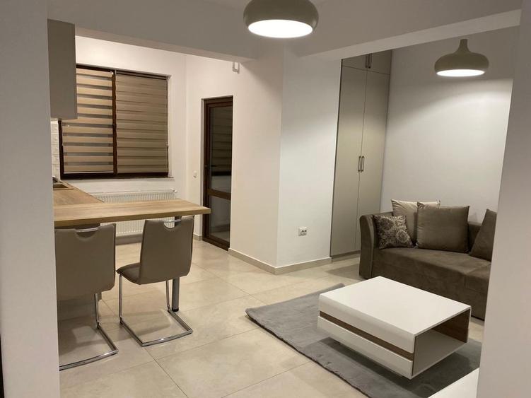 Apartament cu 2 camere circular în Păcurari