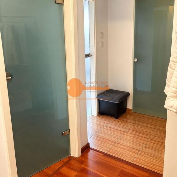 Apartament cu 2 camere decomandat, mobilat în Berceni