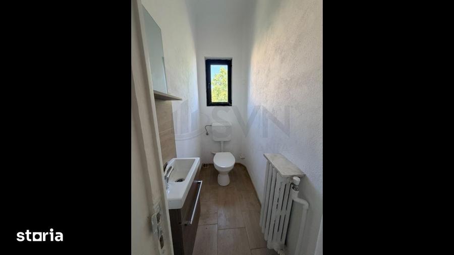 Casă cu 10 camere cu Teren 500 Mp în Floreasca