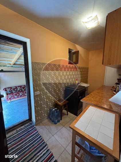 Casă cu 6 camere cu Teren 1526 Mp în Bolotești