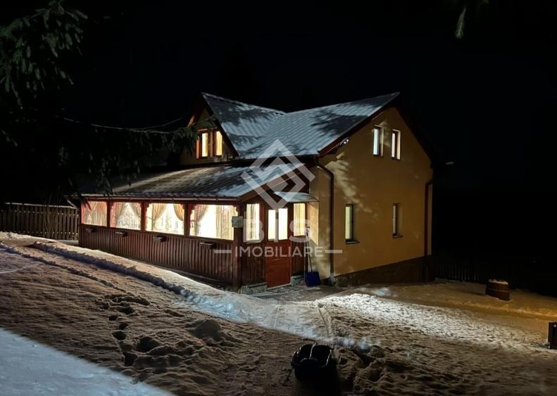 Casă individuală cu 3 camere cu Canalizare în Poiana Stampei