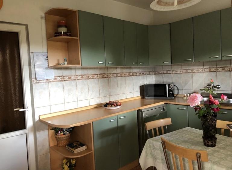 Casă individuală cu 5 camere cu Canalizare în Lucian Blaga