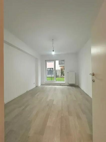 Apartament cu 3 camere în Theodor Pallady