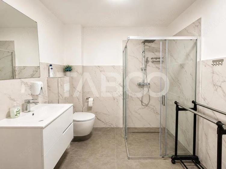 Spațiu comercial, de 40 mp, în Ștrand