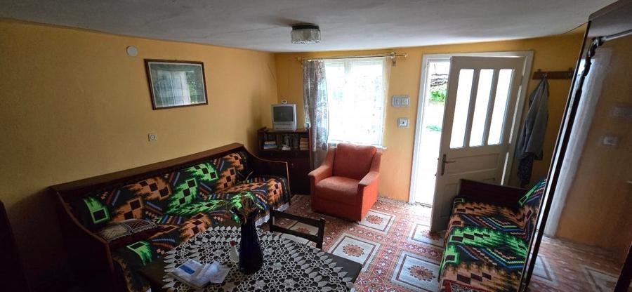Casă individuală cu 5 camere cu Canalizare în Ciugud