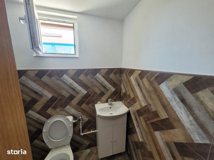 Spațiu comercial, de 100 mp, în Central
