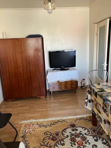 Garsonieră semidecomandată în UTA