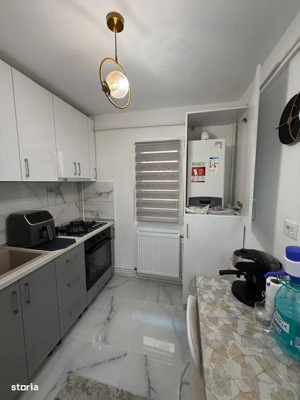Apartament cu 2 camere semidecomandat în Sârbi