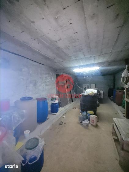 Casă cu 4 camere cu Teren 2500 Mp în Agigea