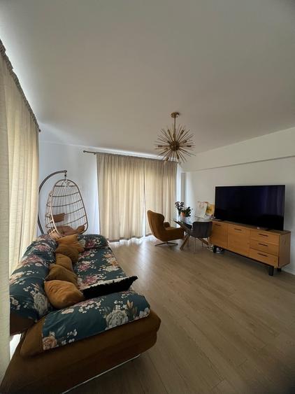 Apartament cu 2 camere decomandat în Tunari