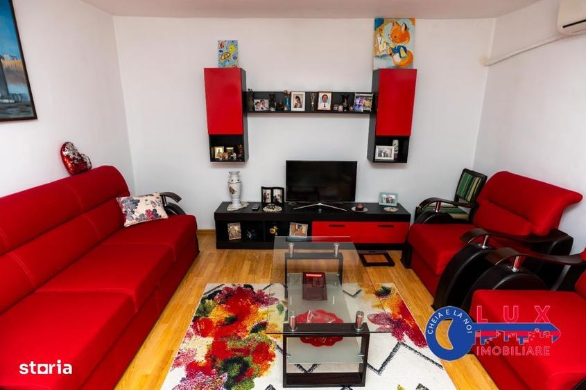 Casă cu 4 camere cu Teren 378 Mp în Babadag