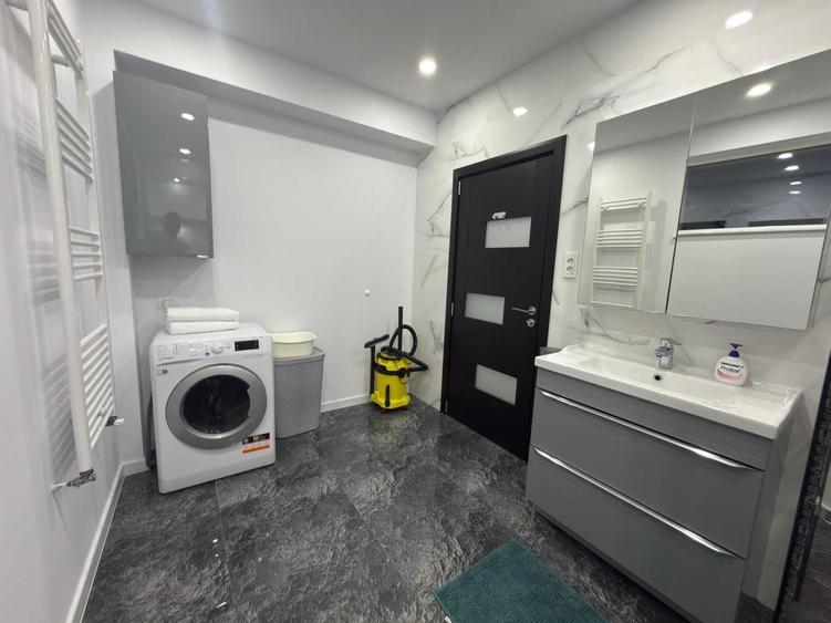 Apartament cu 2 camere decomandat în Trivale