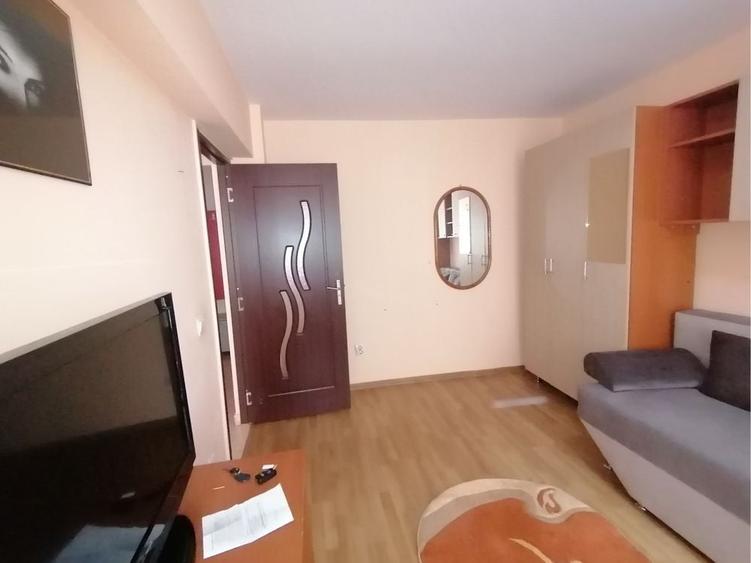 Garsonieră în Decebal