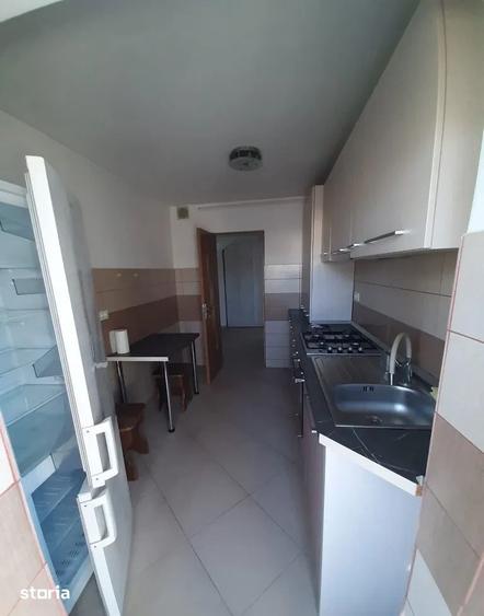 Apartament cu 2 camere decomandat în Holboca