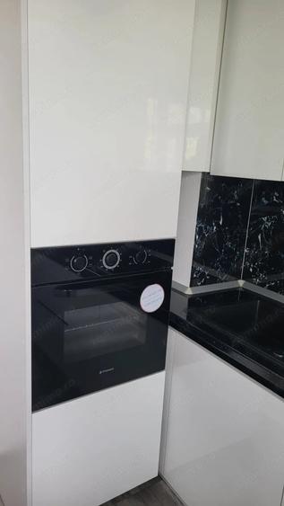 De inchiriat apartament cu 2 camere la Papadie, etaj 3, renovat, 500 E - 17