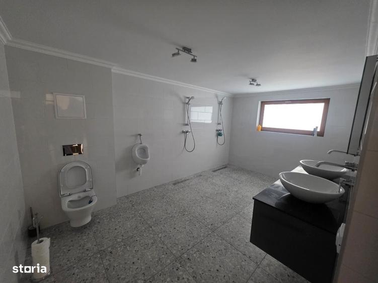 Casă cu 4 camere în Brusturi