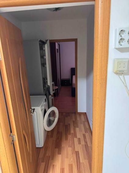 Apartament cu 2 camere semidecomandat în Nicolina