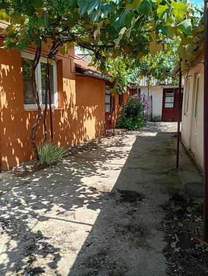Casă cu 2 camere în Tinca