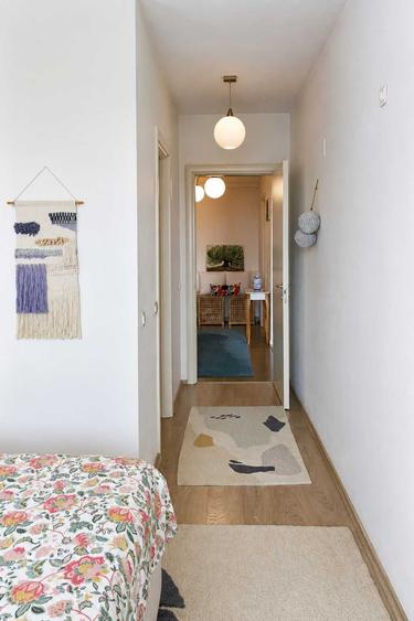 Apartament cu 2 camere decomandat în Tei