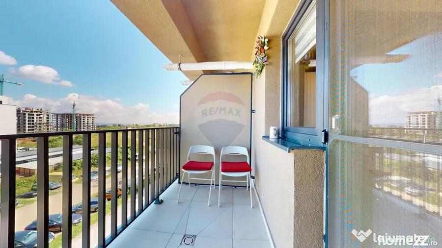 Apartament cu 2 camere decomandat în Noua
