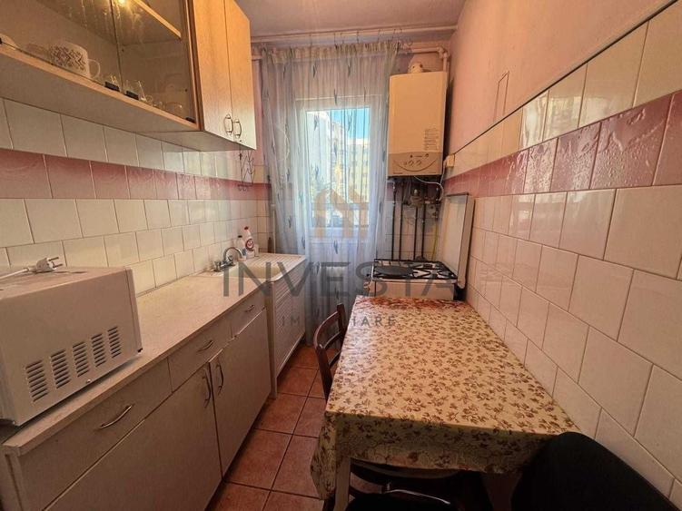 Apartament cu 3 camere semidecomandat, mobilat în Mănăștur