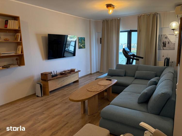 Apartament cu 3 camere decomandat în Doamna Ghica