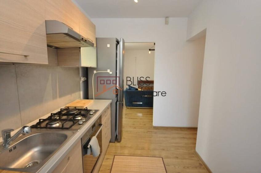 Apartament cu 5 camere decomandat în P-ța Dorobanți