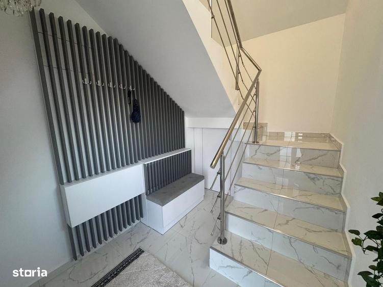 Casă cu 3 camere în Lunca Cetățuii