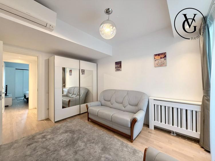 Apartament cu 3 camere decomandat, mobilat în Șoseaua Nordului