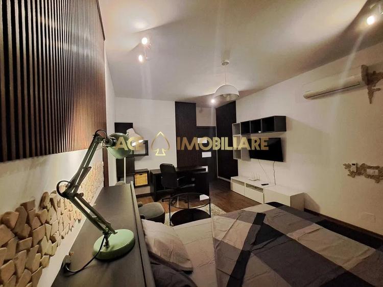 Apartament cu 2 camere decomandat, mobilat în Politehnica