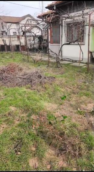 Casă cu 3 camere în Central