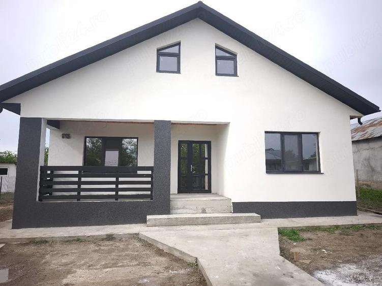 Casă cu Teren 550 Mp în Braniștea