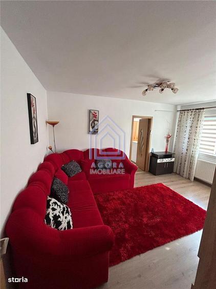 Apartament cu 2 camere semidecomandat, mobilat în George Enescu