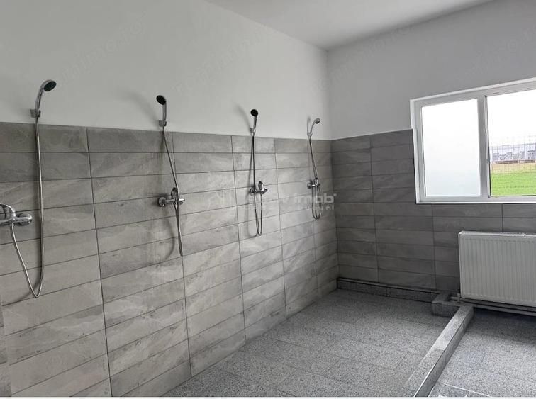 Casă cu Teren 300 Mp în Central
