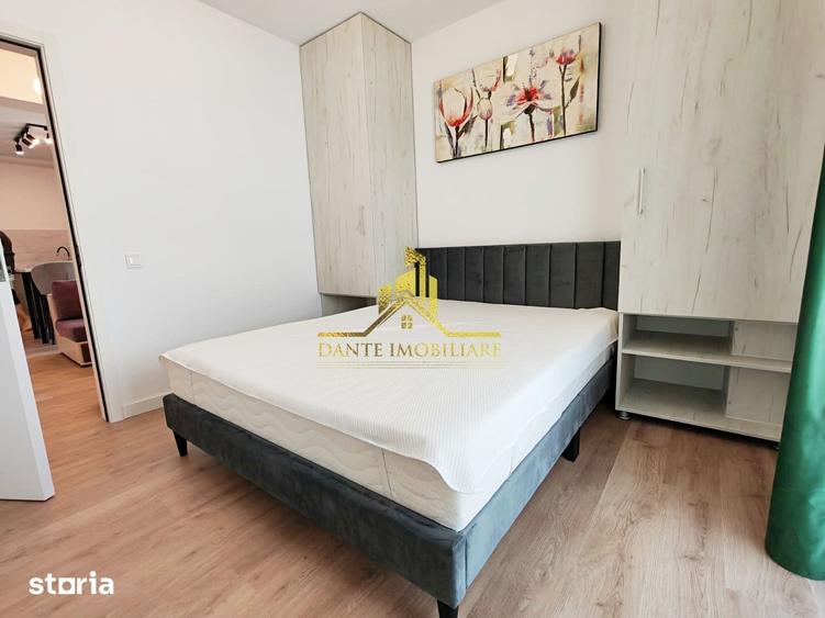 Apartament cu 3 camere semidecomandat în Florești