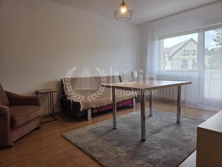 Apartament cu 2 camere decomandat, mobilat în Zorilor