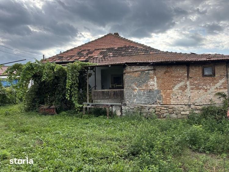 Teren de vanzare + casa - 1