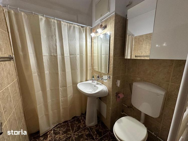 Apartament cu 2 camere decomandat, mobilat în Central