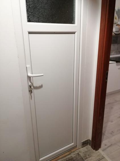 Garsonieră decomandată în Țerova