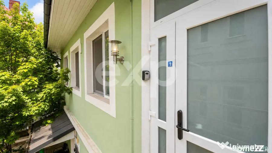 Apartament cu 2 camere semidecomandat, mobilat în Centrul Istoric