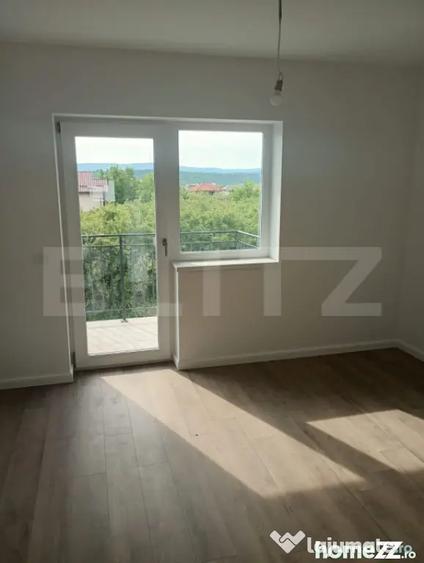 Casă cu 4 camere cu Teren 229 Mp în Aleea Tudor Neculai