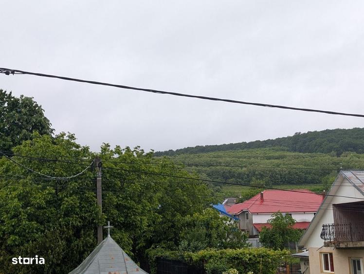 Casă cu 3 camere în Mărgineni