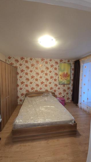 Apartament cu 2 camere semidecomandat în Florilor