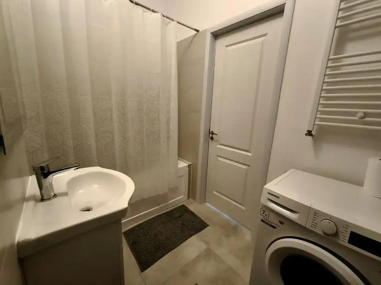 Apartament cu 2 camere decomandat, mobilat în Theodor Pallady