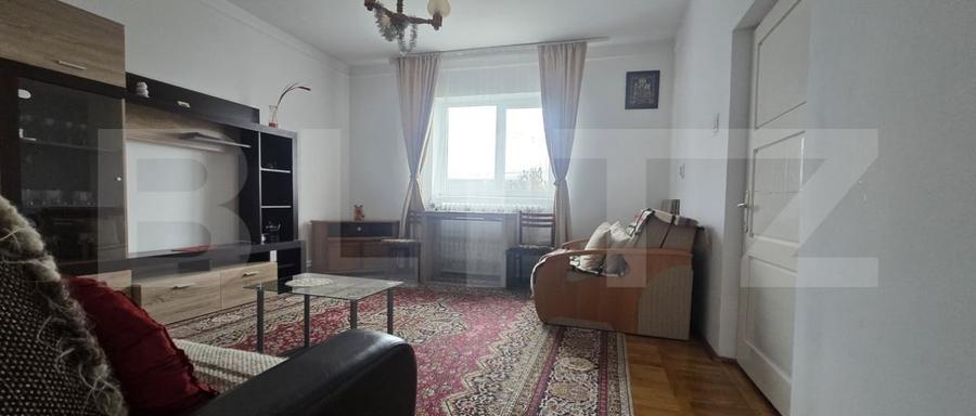 Casă individuală cu 3 camere cu Canalizare în Sărărie