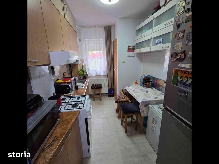Apartament 2 camere, parter, semidecomandat Codlea Nord - 4